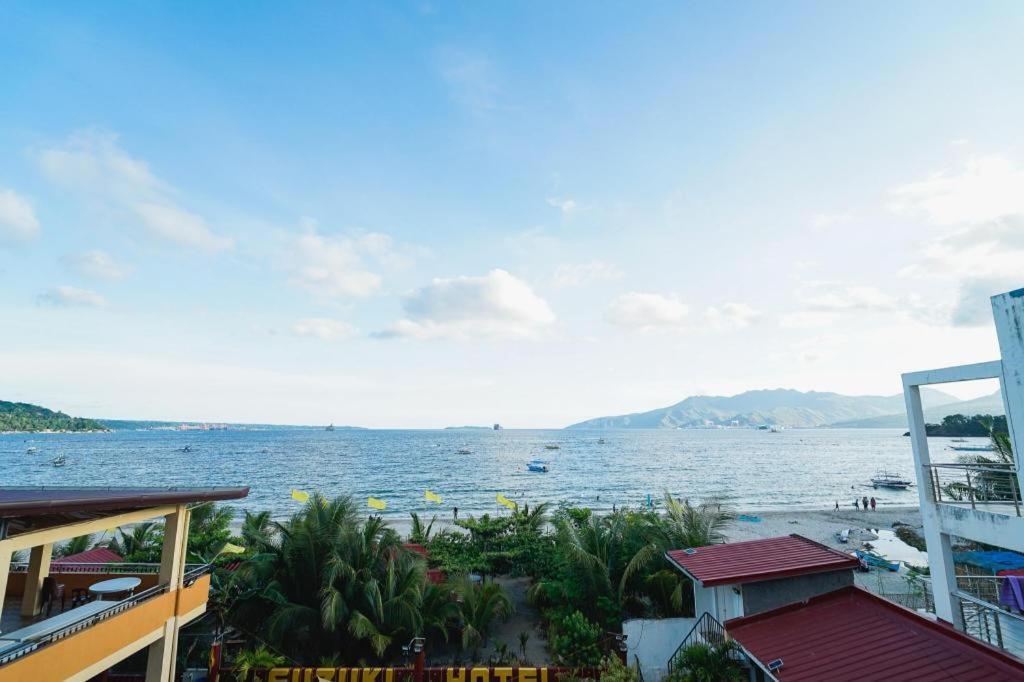 Suzuki Beach Hotel Olongapo Exterior photo