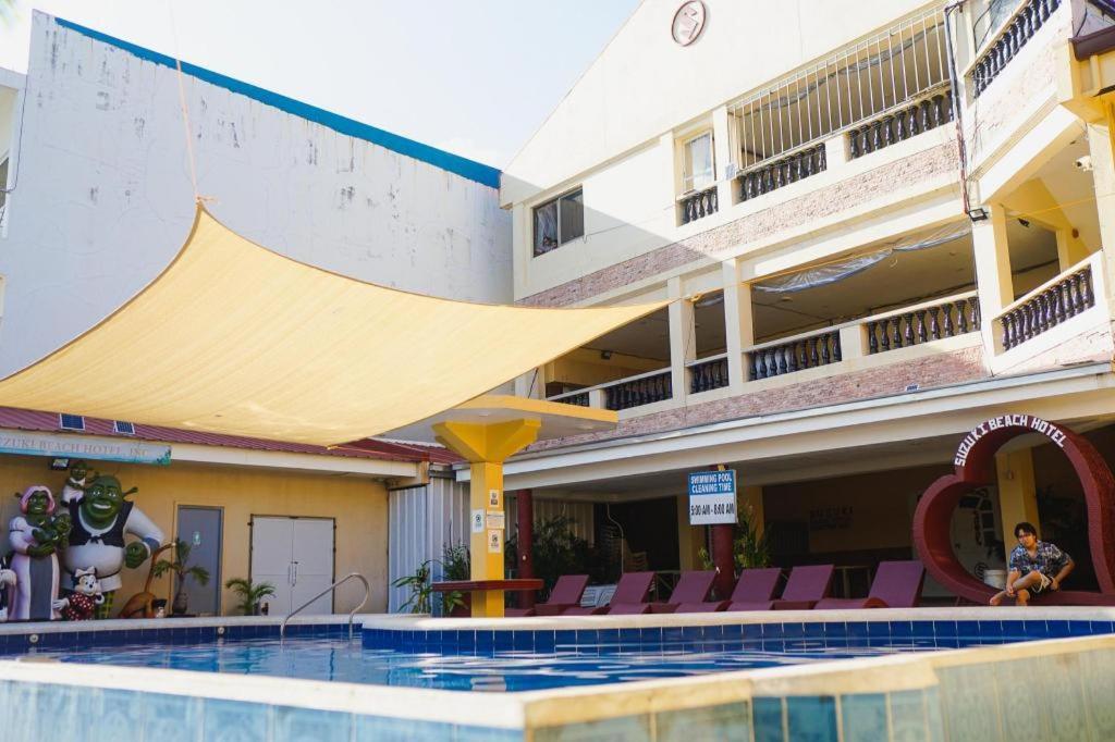 Suzuki Beach Hotel Olongapo Exterior photo